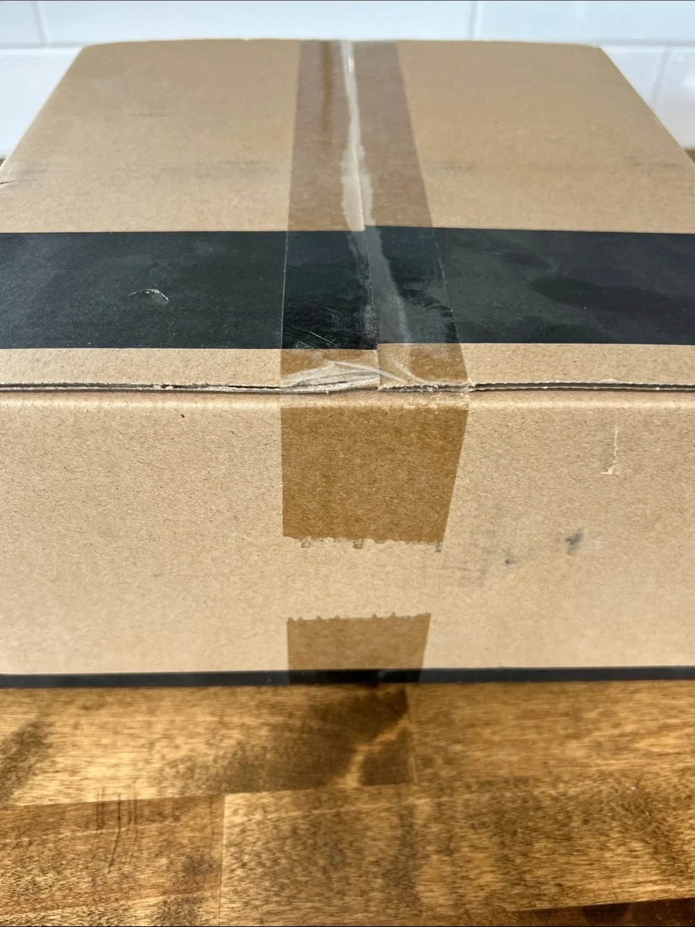 Amazon Disposable Dog Wraps in White - Medium, 30 Count- sealed/never opened